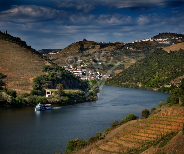 PORTUGAL Douro River